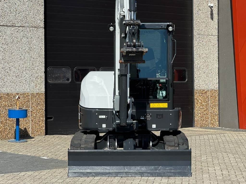 Bobcat E60 R2, 2024, 54 hours!! - Miniekskavaator: pilt 5 Bobcat E60 R2, 2024, 54 hours!! - Miniekskavaator: pilt 5