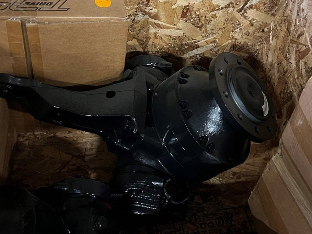 Uus Raam/ Konstruktsioon - Põllutööseade CNH Hydraulic drive - CNH - MG18: pilt 6