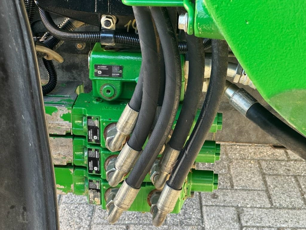 John Deere 6110M, 2021, Auto Power, 623R frontloader!!  liising John Deere 6110M, 2021, Auto Power, 623R frontloader!!: pilt 12