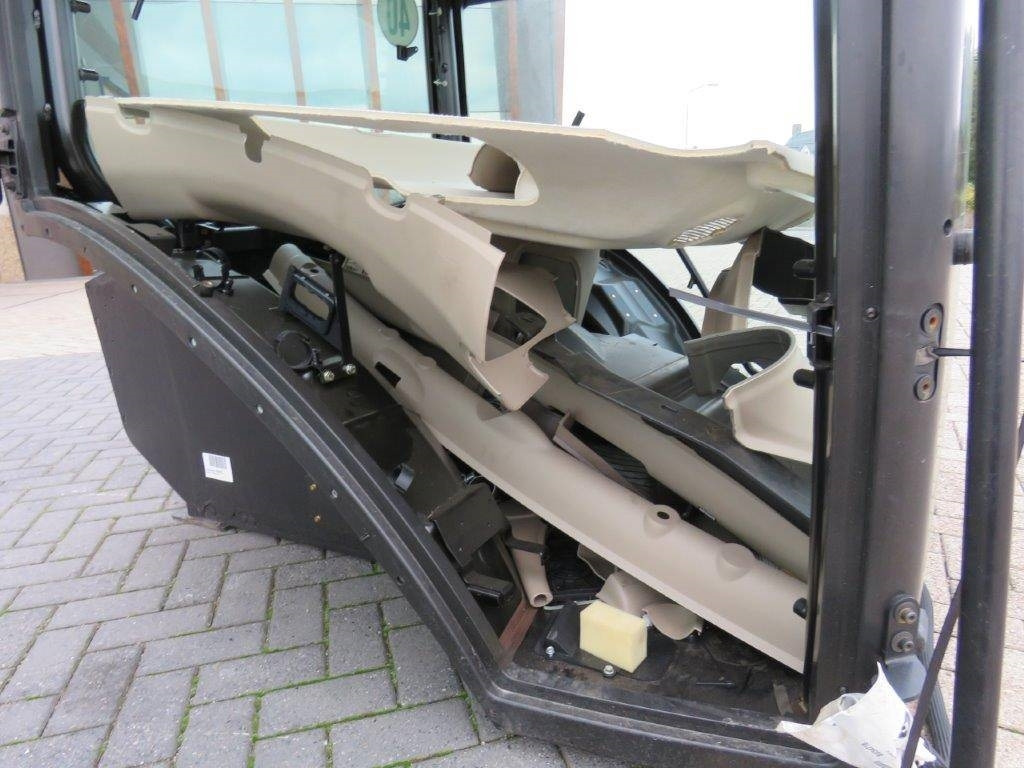 Uus Kabiin - Põllutööseade John Deere 6135R, 6145R, 6155R: pilt 8