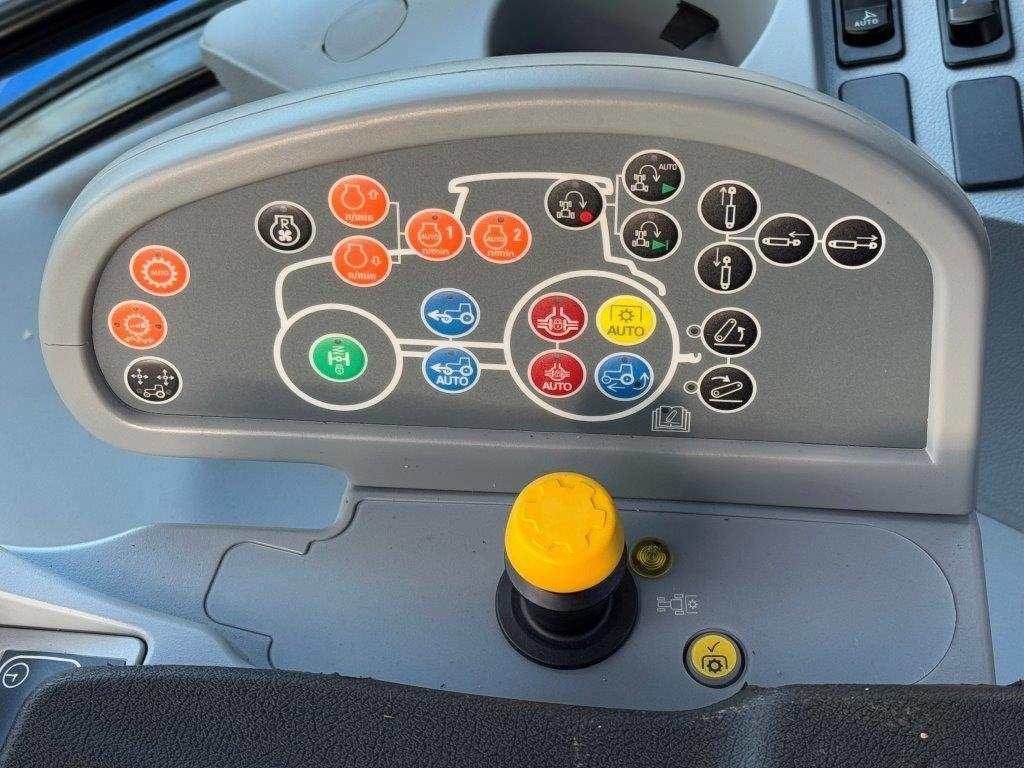Traktor New Holland T6.180 Dynamic Command,: pilt 29