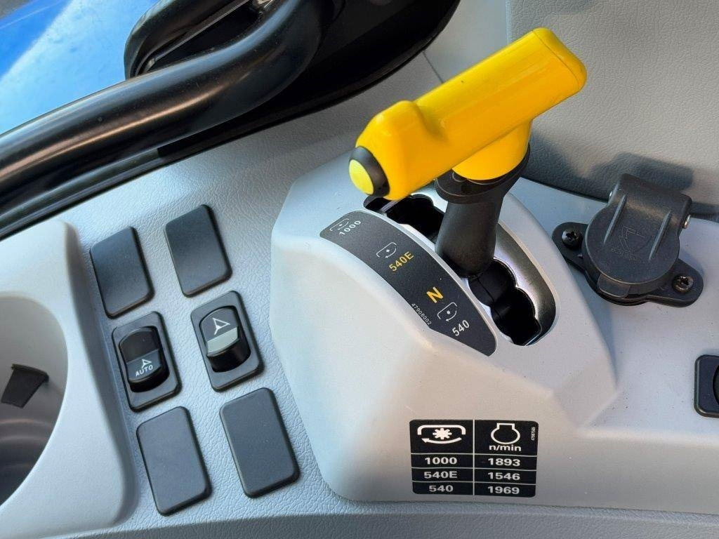 Traktor New Holland T6.180 Dynamic Command,: pilt 28