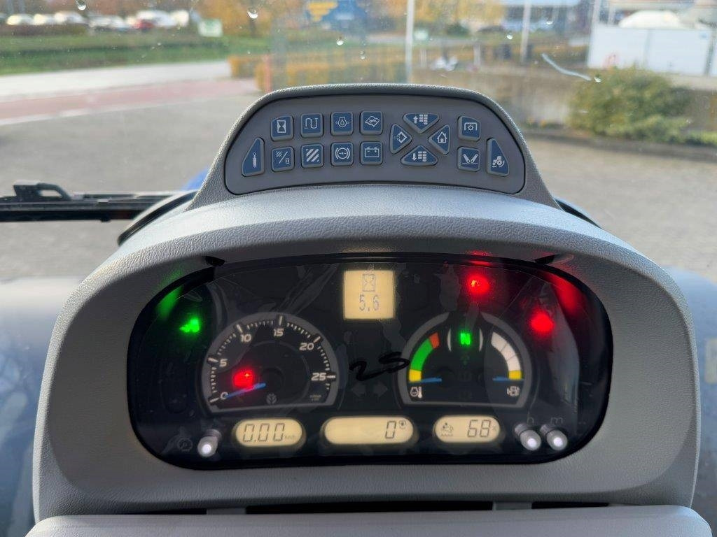 Traktor New Holland T6.180 Dynamic Command,: pilt 31