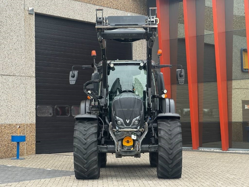 Valtra N174D, Frontlinkage + PTO, Frontloader, 3846 hours - Traktor: pilt 5 Valtra N174D, Frontlinkage + PTO, Frontloader, 3846 hours - Traktor: pilt 5