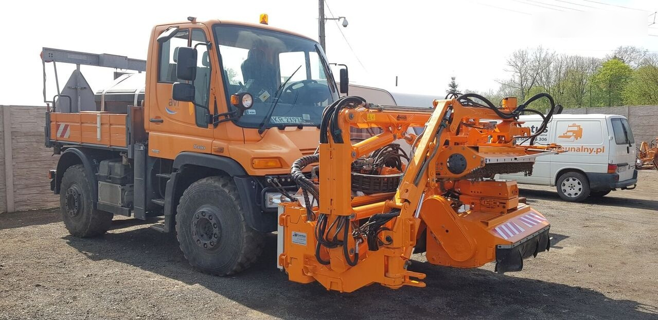 Dücker Kosiarka Wysięgnikowa Dücker TM 25 H (RSM13 + UNA 600) - Poomniiduk: pilt 1 Dücker Kosiarka Wysięgnikowa Dücker TM 25 H (RSM13 + UNA 600) - Poomniiduk: pilt 1