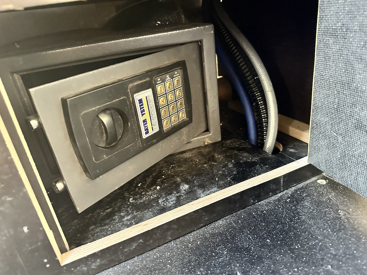Poolintegreeritud matkaauto FIAT DUCATO: pilt 26
