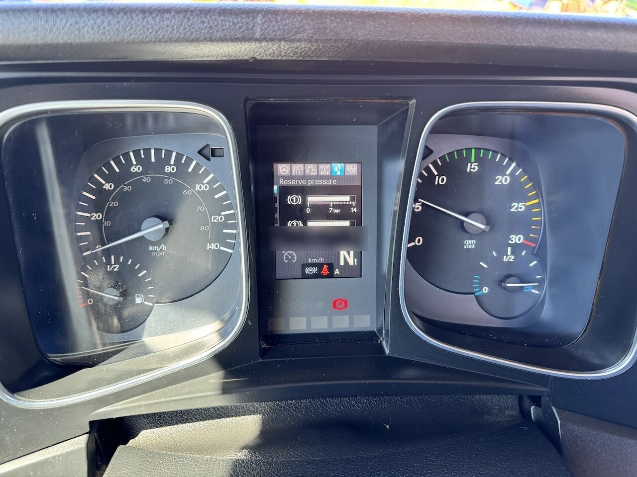 Kommunaal-/ Erisõiduk, Veoauto Mercedes-Benz 1824: pilt 10 Kommunaal-/ Erisõiduk, Veoauto Mercedes-Benz 1824: pilt 10