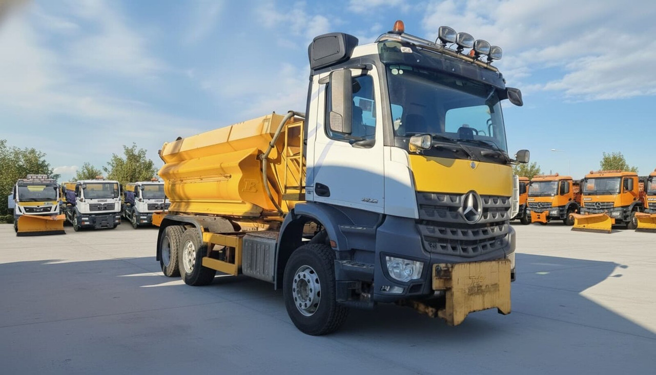 Mercedes-Benz 2632 - Kommunaal-/ Erisõiduk, Veoauto: pilt 1 Mercedes-Benz 2632 - Kommunaal-/ Erisõiduk, Veoauto: pilt 1