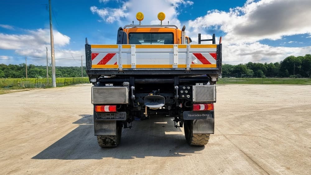 Mercedes-Benz Unimog U527 - Kommunaal-/ Erisõiduk: pilt 5 Mercedes-Benz Unimog U527 - Kommunaal-/ Erisõiduk: pilt 5