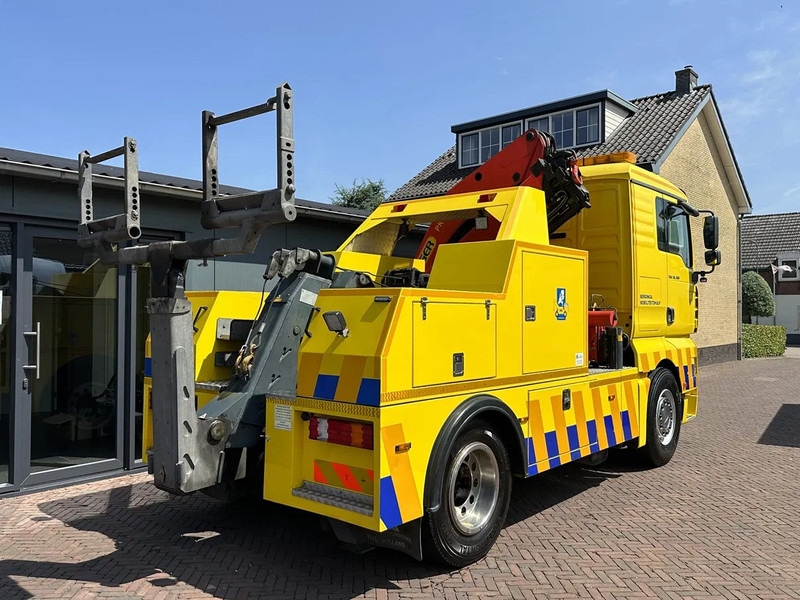 MAN TGA 18.360 Takelwagen Palfinger Kraan Falkom Brill - Puksiirauto: pilt 2 MAN TGA 18.360 Takelwagen Palfinger Kraan Falkom Brill - Puksiirauto: pilt 2