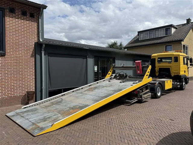 MAN TGL 12.210 Towtruck Crewcab 6 Seats Brill Winch - Puksiirauto: pilt 2 MAN TGL 12.210 Towtruck Crewcab 6 Seats Brill Winch - Puksiirauto: pilt 2