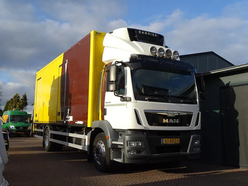 MAN TGM 18.250 E6 CARR SUP 750 CAM LBW 2 TON LOADCAP 10 TON - Isotermiline furgoon: pilt 1 MAN TGM 18.250 E6 CARR SUP 750 CAM LBW 2 TON LOADCAP 10 TON - Isotermiline furgoon: pilt 1