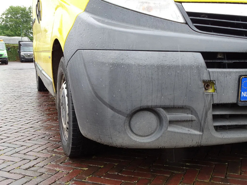 Opel Vivaro 2.0CDTI 84KW 2.9 TON L2H1 3ZITS AIRCO IMPERIAL - Väike kaubik: pilt 3 Opel Vivaro 2.0CDTI 84KW 2.9 TON L2H1 3ZITS AIRCO IMPERIAL - Väike kaubik: pilt 3
