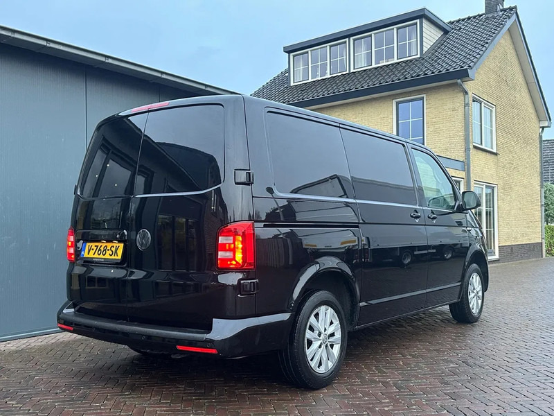 Volkswagen Transporter 2.0 TDI 150PK AUTOMAAT LEER NAVI LMV - Väike kaubik: pilt 4 Volkswagen Transporter 2.0 TDI 150PK AUTOMAAT LEER NAVI LMV - Väike kaubik: pilt 4