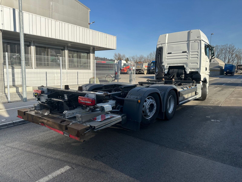 MAN TGX 26.520 LL klima Led - Kabiinišassiiga veoauto: pilt 4 MAN TGX 26.520 LL klima Led - Kabiinišassiiga veoauto: pilt 4