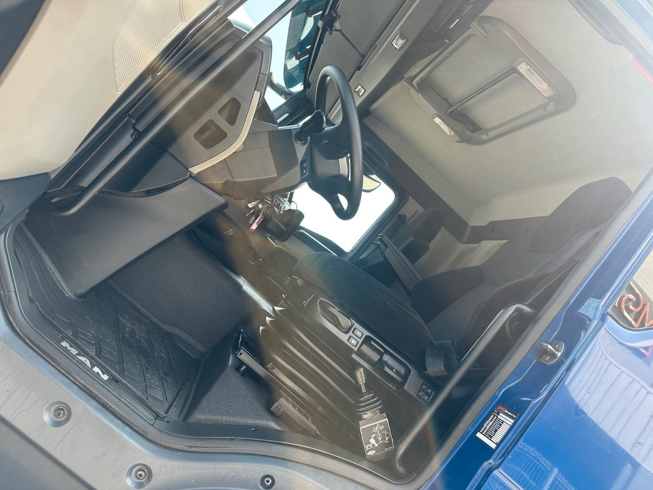 MAN TGS 18.470 4X4 Hydrodrive Kipphidraulik - Sadulveok: pilt 5 MAN TGS 18.470 4X4 Hydrodrive Kipphidraulik - Sadulveok: pilt 5