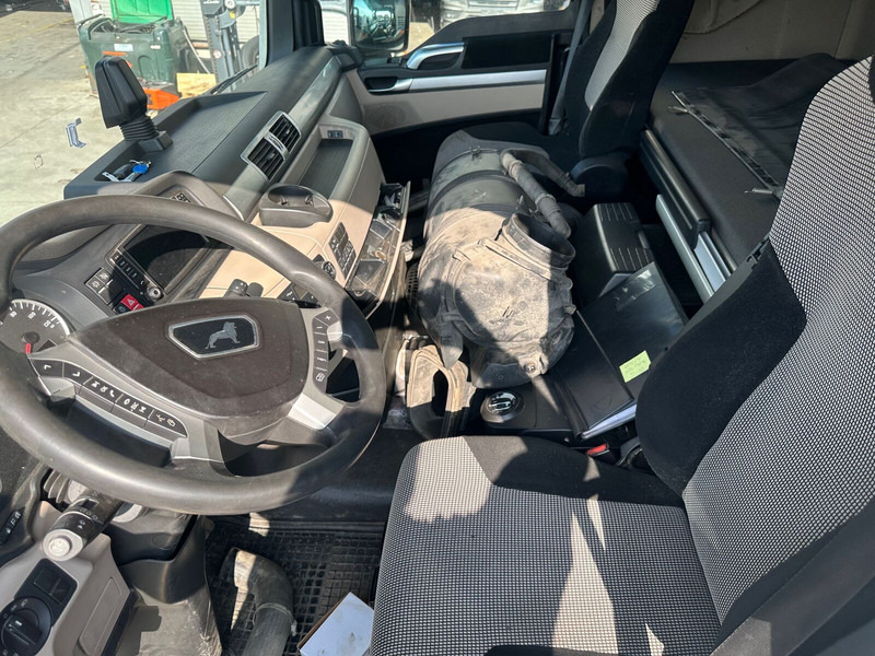 MAN TGX 18.500 4X4 Hydrodrive OKVARA MOTORJA - Sadulveok: pilt 5 MAN TGX 18.500 4X4 Hydrodrive OKVARA MOTORJA - Sadulveok: pilt 5