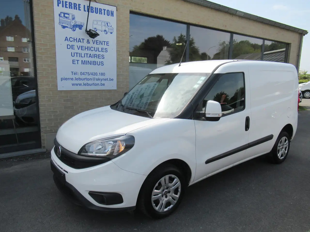 Fiat Doblo CLIM AUTO, NAVI, CRUISE 10500€+TVA/BTW - Väike kaubik: pilt 1 Fiat Doblo CLIM AUTO, NAVI, CRUISE 10500€+TVA/BTW - Väike kaubik: pilt 1