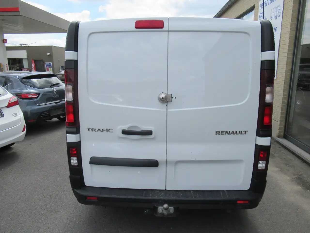 Renault Trafic CLIM AIRCO NAVI 11400€+TVA/BTW - Väike kaubik: pilt 4 Renault Trafic CLIM AIRCO NAVI 11400€+TVA/BTW - Väike kaubik: pilt 4