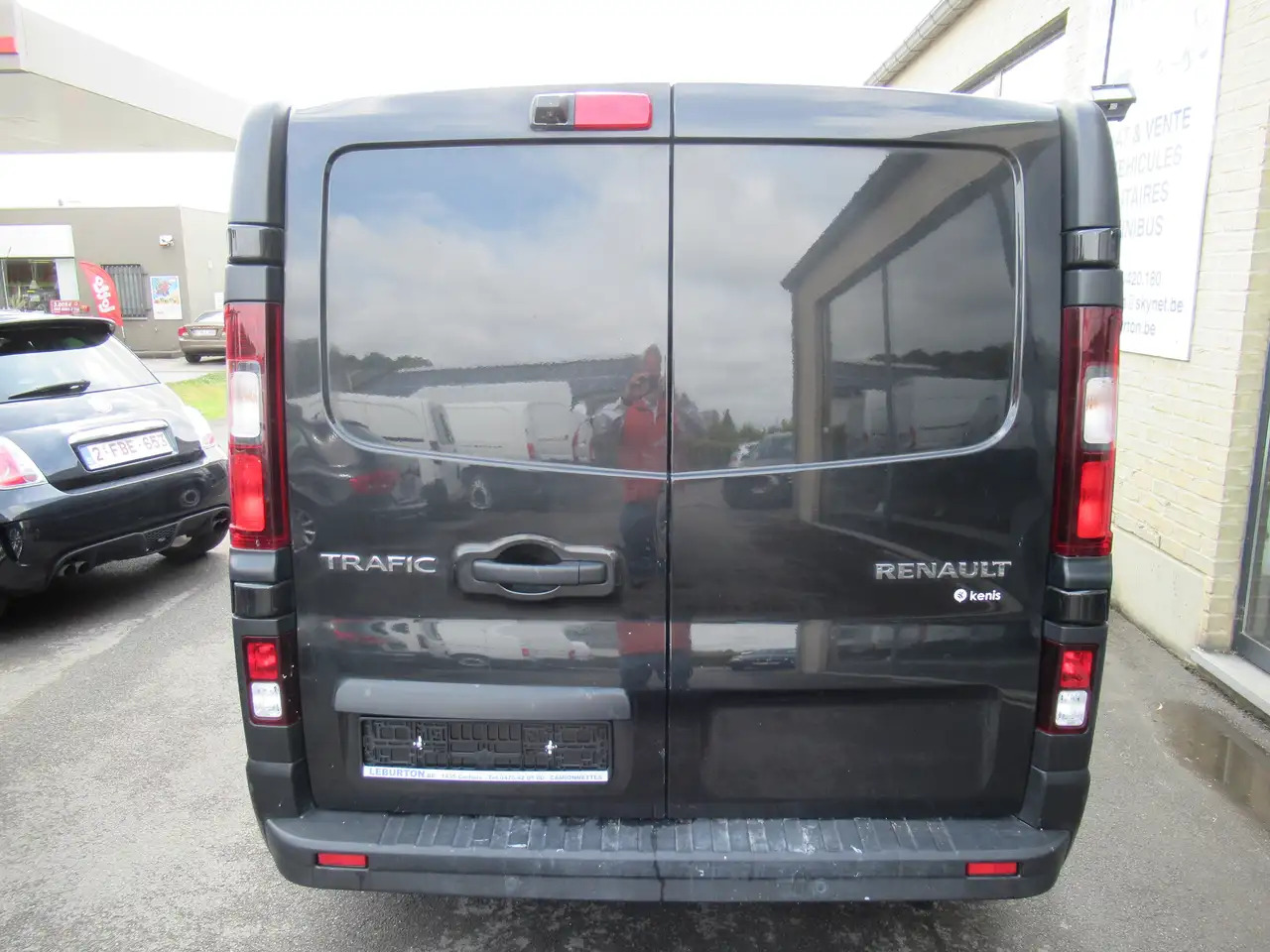 Renault Trafic L1H1 clim, navi cruise 14800€+tva/btw - Kaubik: pilt 4 Renault Trafic L1H1 clim, navi cruise 14800€+tva/btw - Kaubik: pilt 4