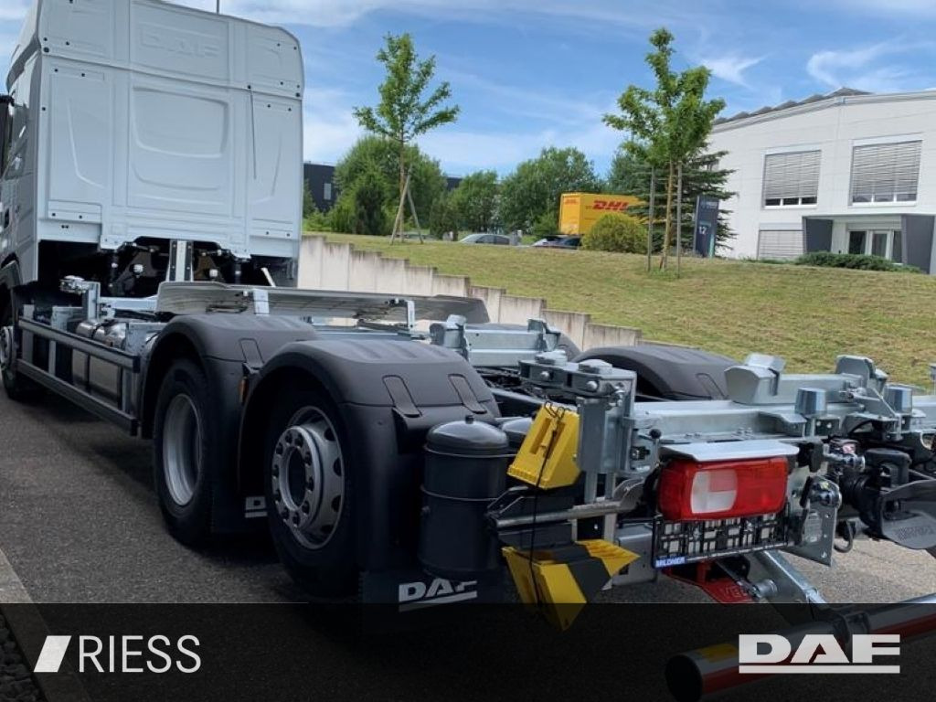 DAF XG 480 FAN 6X2 Multiwechsler 1120-1320 mm 2xAHK - Konteinerveduk/ Tõstukiga veoauto: pilt 3 DAF XG 480 FAN 6X2 Multiwechsler 1120-1320 mm 2xAHK - Konteinerveduk/ Tõstukiga veoauto: pilt 3
