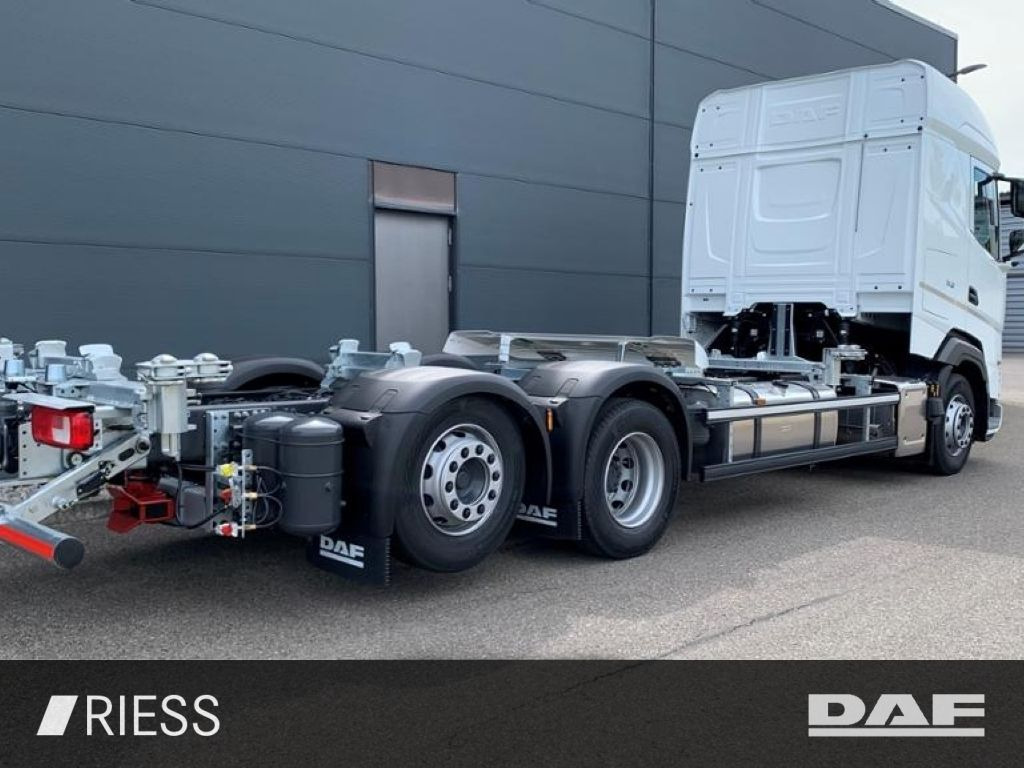DAF XG 480 FAN 6X2 Multiwechsler 1120-1320 mm 2xAHK - Konteinerveduk/ Tõstukiga veoauto: pilt 2 DAF XG 480 FAN 6X2 Multiwechsler 1120-1320 mm 2xAHK - Konteinerveduk/ Tõstukiga veoauto: pilt 2