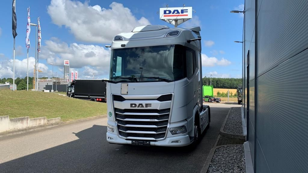 DAF XG 480 FT SpurH - Sadulveok: pilt 1 DAF XG 480 FT SpurH - Sadulveok: pilt 1