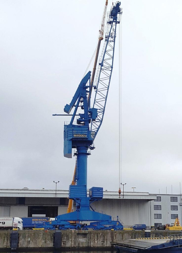 Takraf PDK - Tornkraana: pilt 1 Takraf PDK - Tornkraana: pilt 1