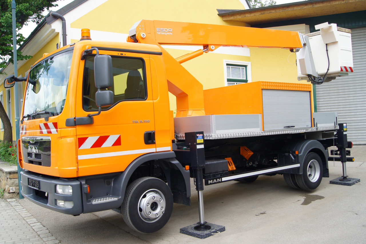 MAN TGL 8.150/TÜV/ESDA 21,5m Hubarbeitsbühne/Steiger/EURO 5 - Veoautolt tõusev platvorm: pilt 2 MAN TGL 8.150/TÜV/ESDA 21,5m Hubarbeitsbühne/Steiger/EURO 5 - Veoautolt tõusev platvorm: pilt 2