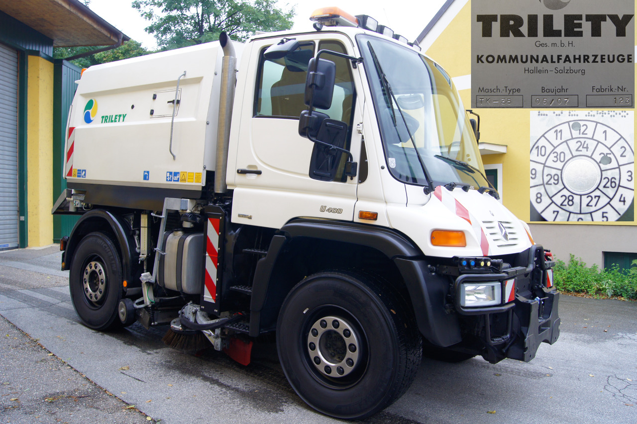 MERCEDES-BENZ Unimog U400 + TRILETY Kehrmaschine/TÜV/EUR4/Leistungshydraulik - Tänavapühkimismasin: pilt 2 MERCEDES-BENZ Unimog U400 + TRILETY Kehrmaschine/TÜV/EUR4/Leistungshydraulik - Tänavapühkimismasin: pilt 2
