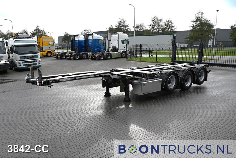 D-Tec FLEXITRAILER | 2x20-30-40-45ft HC * 2x LIFT AXLE * 3x EXTENDABLE * ADR * APK 10-2026 * NL TRAILER - Konteinerveduk/ Tõstukiga poolhaagis: pilt 5 D-Tec FLEXITRAILER | 2x20-30-40-45ft HC * 2x LIFT AXLE * 3x EXTENDABLE * ADR * APK 10-2026 * NL TRAILER - Konteinerveduk/ Tõstukiga poolhaagis: pilt 5