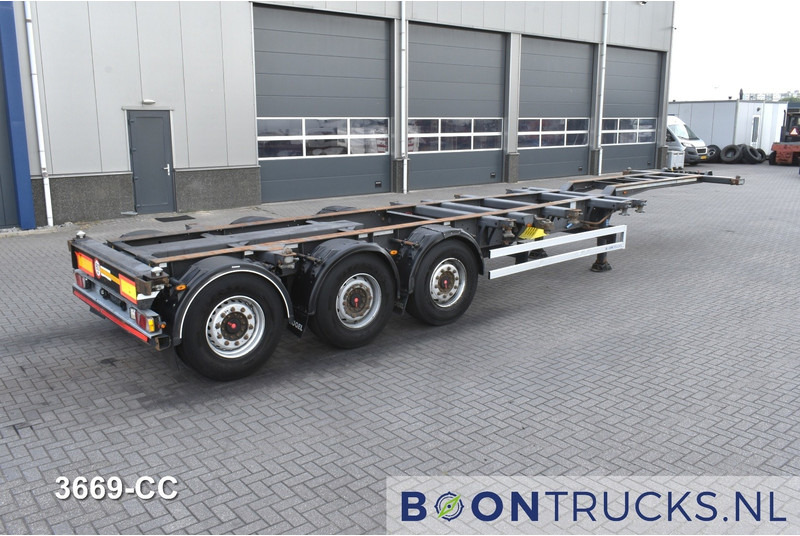 Kögel PORT 40 SIMPLEX 20 2x20-30-40ft HC * LIFT AXLE * SAF / DISC * EXTENDABLE REAR - Konteinerveduk/ Tõstukiga poolhaagis: pilt 1 Kögel PORT 40 SIMPLEX 20 2x20-30-40ft HC * LIFT AXLE * SAF / DISC * EXTENDABLE REAR - Konteinerveduk/ Tõstukiga poolhaagis: pilt 1