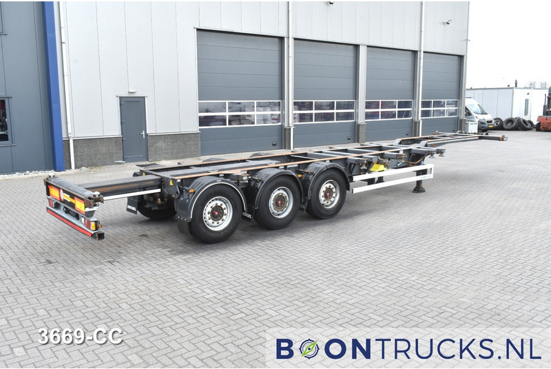 Kögel PORT 40 SIMPLEX 20 2x20-30-40ft HC * LIFT AXLE * SAF / DISC * EXTENDABLE REAR - Konteinerveduk/ Tõstukiga poolhaagis: pilt 2 Kögel PORT 40 SIMPLEX 20 2x20-30-40ft HC * LIFT AXLE * SAF / DISC * EXTENDABLE REAR - Konteinerveduk/ Tõstukiga poolhaagis: pilt 2
