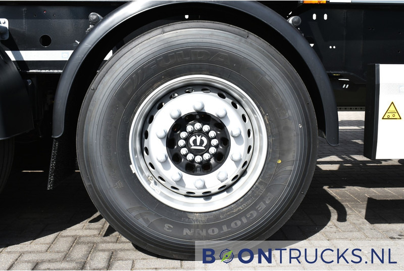 Uus Konteinerveduk/ Tõstukiga poolhaagis Krone SD BOX LINER NEW / UNREGISTERED | 2x20-40-45ft * LIFT AXLE * DISC BRAKES: pilt 8