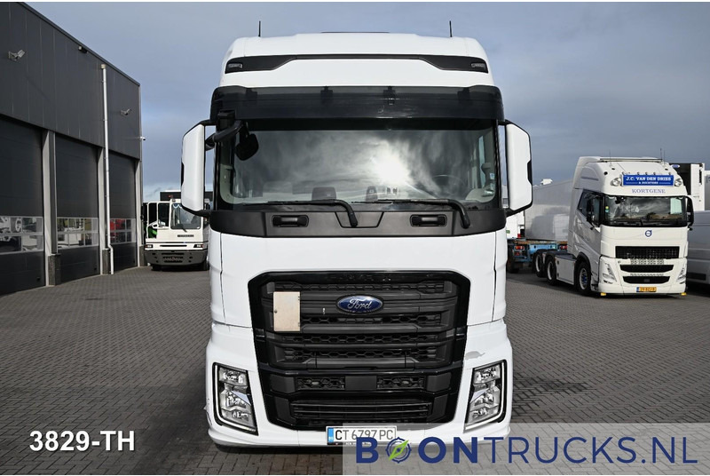 Ford F-MAX 500 4x2 | EURO6 * 2x FUEL TANK * ACC * 2x AVAILABLE - Sadulveok: pilt 3 Ford F-MAX 500 4x2 | EURO6 * 2x FUEL TANK * ACC * 2x AVAILABLE - Sadulveok: pilt 3