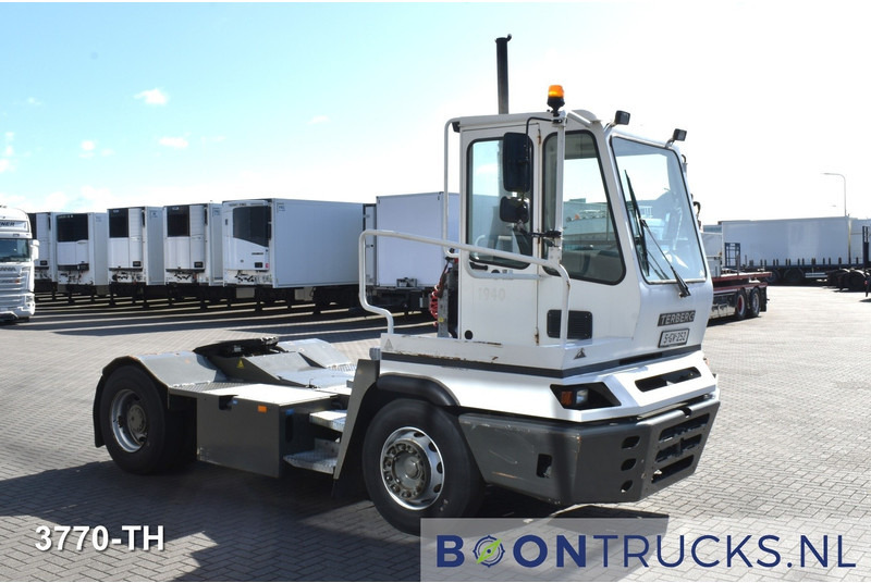 Terberg YT222 4x2 | TERMINAL TRUCK * NL KENTEKEN - Laotraktor: pilt 3 Terberg YT222 4x2 | TERMINAL TRUCK * NL KENTEKEN - Laotraktor: pilt 3