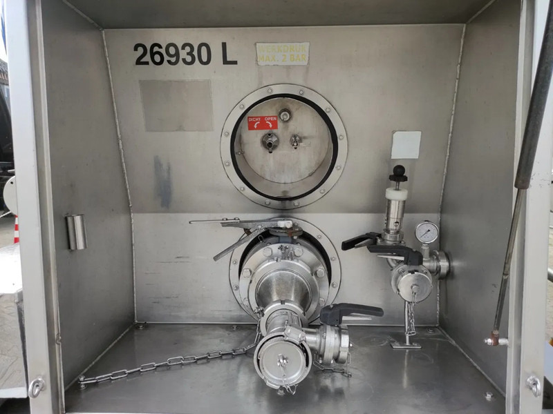 Burg 26930 Liter tankoplegger 1 kamer - Tsistern poolhaagis: pilt 3 Burg 26930 Liter tankoplegger 1 kamer - Tsistern poolhaagis: pilt 3