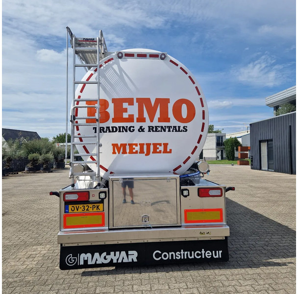 Magyar 36000 liter 1 kamer levensmiddelen tankoplegger TE HUUR / TE KOOP - Tsistern poolhaagis: pilt 3 Magyar 36000 liter 1 kamer levensmiddelen tankoplegger TE HUUR / TE KOOP - Tsistern poolhaagis: pilt 3