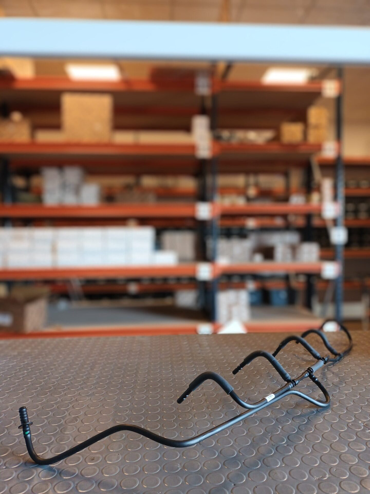 SCANIA BLEED PIPE 2076574 - Mootor ja varuosad - Veoauto: pilt 1 SCANIA BLEED PIPE 2076574 - Mootor ja varuosad - Veoauto: pilt 1