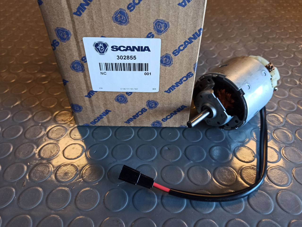 SCANIA CAB HEATER - 302855 - Soojendus/ Ventilatsioon - Veoauto: pilt 1 SCANIA CAB HEATER - 302855 - Soojendus/ Ventilatsioon - Veoauto: pilt 1