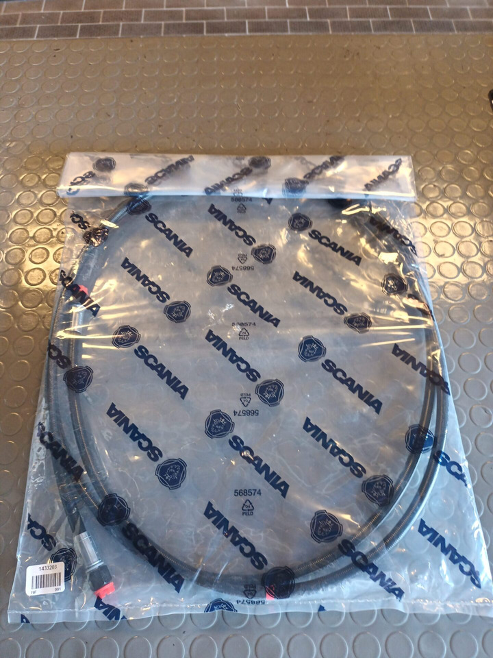 SCANIA CLUTCH HOSE - 1433203 - Sidurivoolik - Veoauto: pilt 1 SCANIA CLUTCH HOSE - 1433203 - Sidurivoolik - Veoauto: pilt 1
