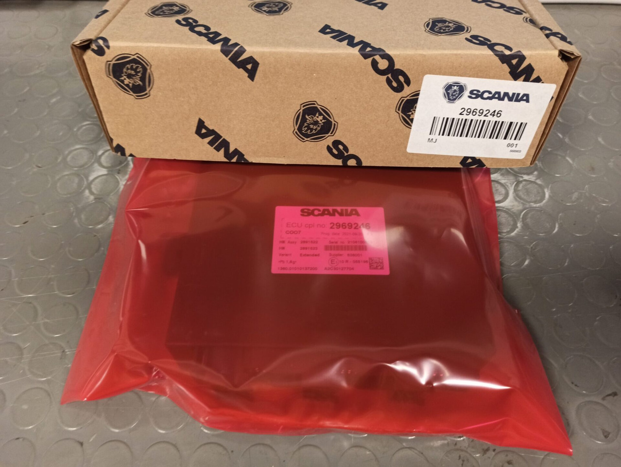 SCANIA ECU COO7 500kbit - 2969246 - Mootori juhtimisseade - Veoauto: pilt 1 SCANIA ECU COO7 500kbit - 2969246 - Mootori juhtimisseade - Veoauto: pilt 1