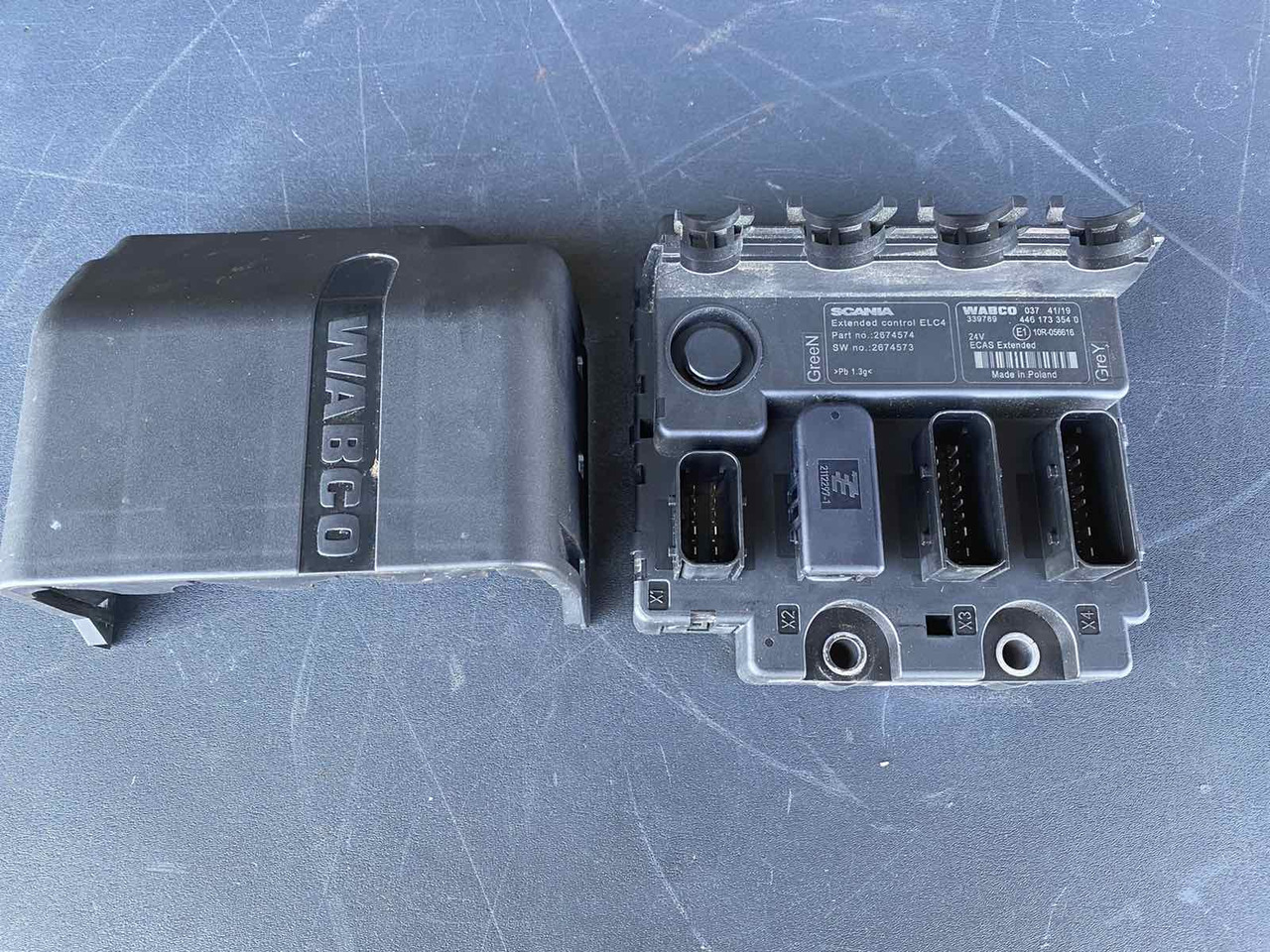 SCANIA ECU SMS ELC4 - 2674574 - Mootori juhtimisseade - Veoauto: pilt 1 SCANIA ECU SMS ELC4 - 2674574 - Mootori juhtimisseade - Veoauto: pilt 1