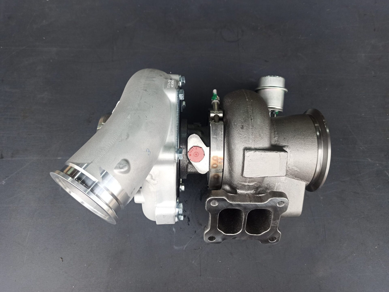 SCANIA TURBOCHARGER GTC4594 - 852915-5007S - Turbo - Veoauto: pilt 1 SCANIA TURBOCHARGER GTC4594 - 852915-5007S - Turbo - Veoauto: pilt 1