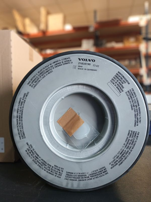 VOLVO AIR FILTER 21834199, 8149064 - Õhufilter - Veoauto: pilt 2 VOLVO AIR FILTER 21834199, 8149064 - Õhufilter - Veoauto: pilt 2