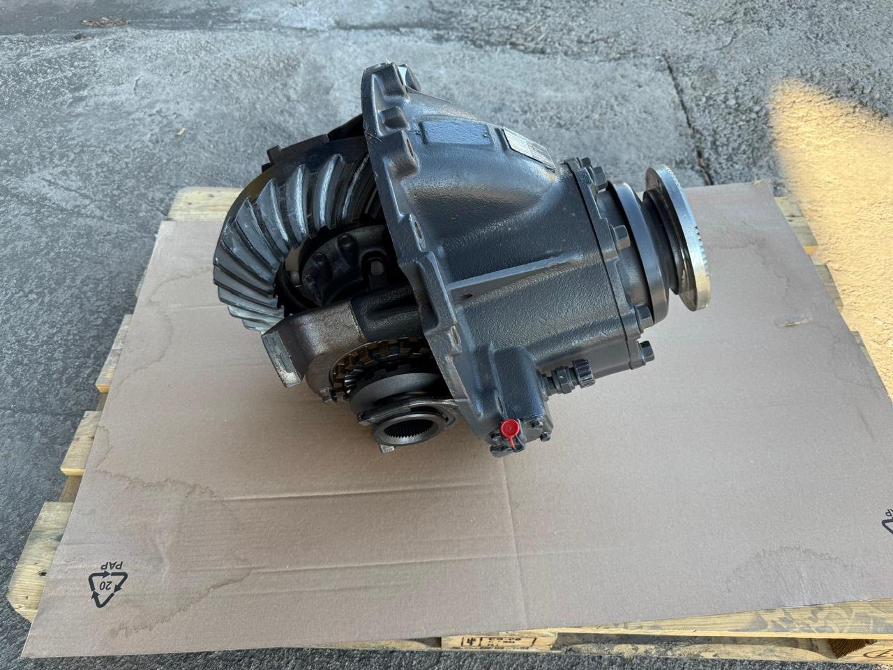 VOLVO Differential Groups 20701332 / 20487379 - Telg ja varuosad - Veoauto: pilt 3 VOLVO Differential Groups 20701332 / 20487379 - Telg ja varuosad - Veoauto: pilt 3