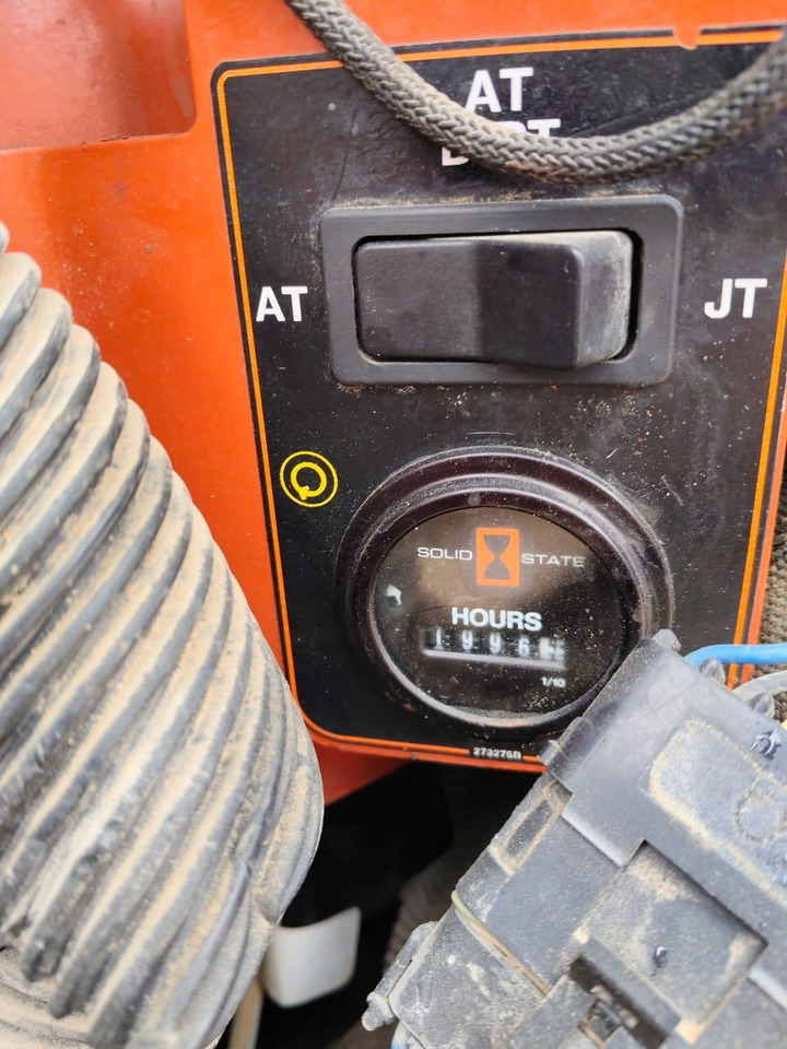 DITCH WITCH JT100 AT - Puurimisplatvorm: pilt 5 DITCH WITCH JT100 AT - Puurimisplatvorm: pilt 5