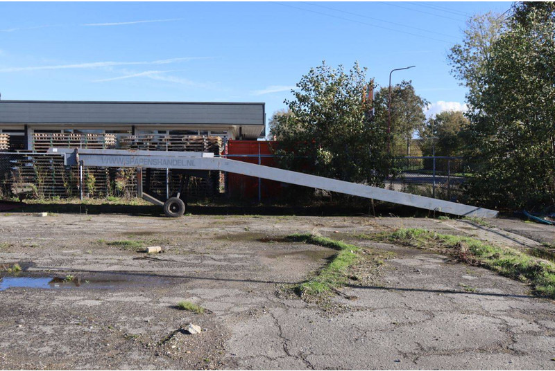 AP - Platvormhaagis/ Madelhaagis: pilt 2 AP - Platvormhaagis/ Madelhaagis: pilt 2