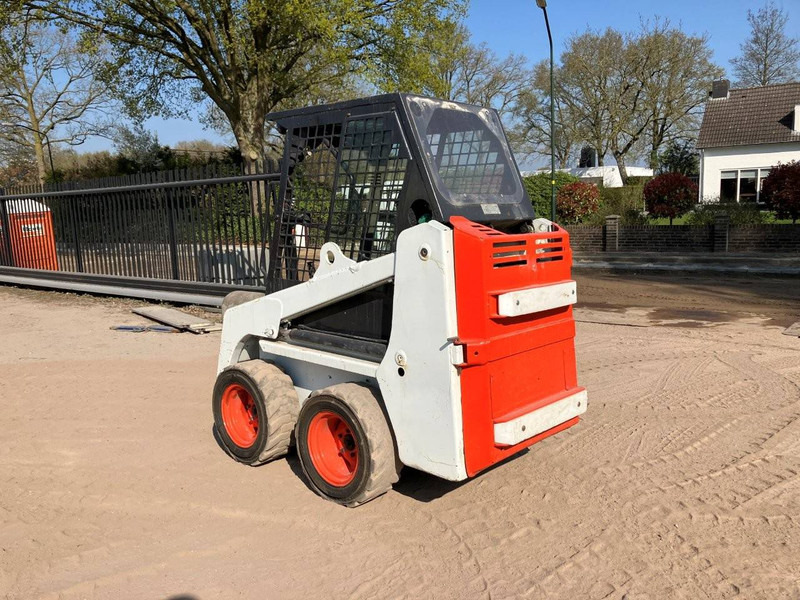 Bobcat 453 - Rataslaadur: pilt 3 Bobcat 453 - Rataslaadur: pilt 3