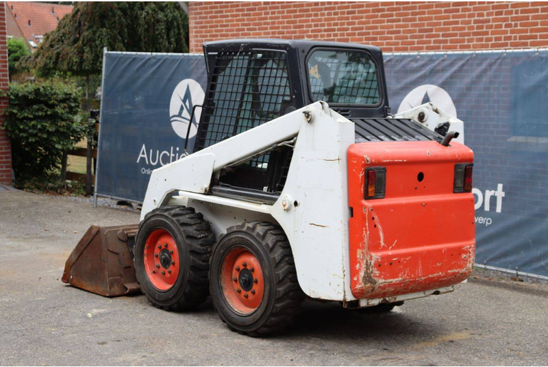 Bobcat S130 - Rataslaadur: pilt 4 Bobcat S130 - Rataslaadur: pilt 4
